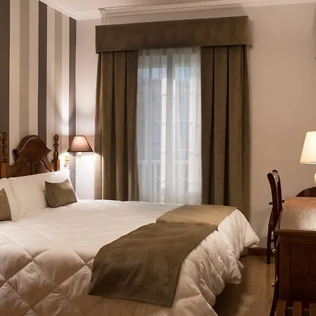 מלון Los Cazadores *