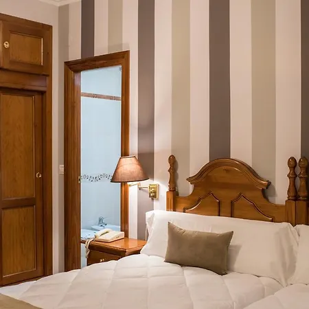 Los Cazadores מלון *